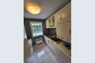 224-23 Kingsbury Avenue #B, Oakland Gardens, NY 11364 - Photo 15