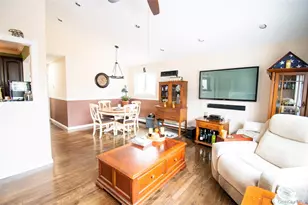 1390 America Ave, West Babylon, NY 11704 - Photo 5