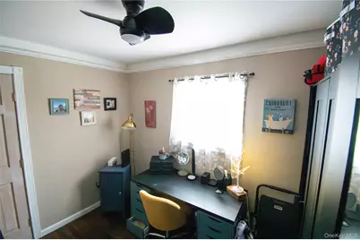 1390 America Avenue, West Babylon, NY 11704 - Photo 23