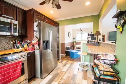 1390 America Avenue, West Babylon, NY 11704 - Photo 13