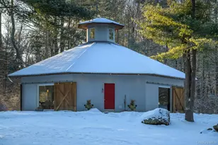 401 Collins St, Hillsdale, NY 12529 - Photo 3