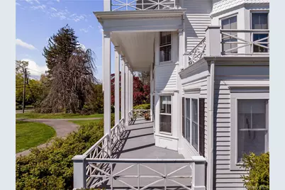 35 S Penataquit Avenue, Bay Shore, NY 11706 - Photo 27