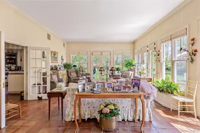 35 S Penataquit Avenue, Bay Shore, NY 11706 - Photo 7