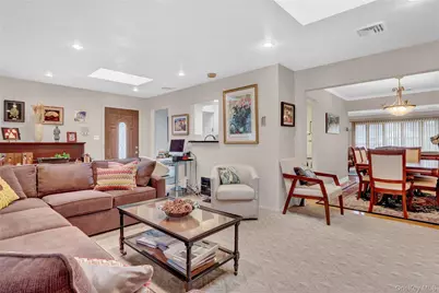 46 Kalda Lane, Plainview, NY 11803 - Photo 23