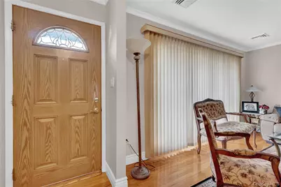 46 Kalda Lane, Plainview, NY 11803 - Photo 7