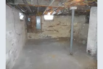 306 Greeley Avenue, Sayville, NY 11782 - Photo 41