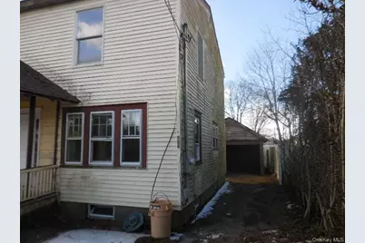 306 Greeley Avenue, Sayville, NY 11782 - Photo 5