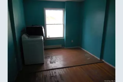 306 Greeley Avenue, Sayville, NY 11782 - Photo 15