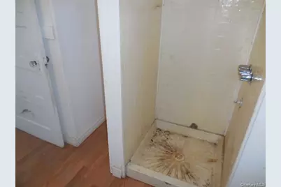 306 Greeley Avenue, Sayville, NY 11782 - Photo 19