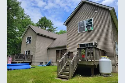 739 State Route 42, Sparrow Bush, NY 12780 - Photo 17