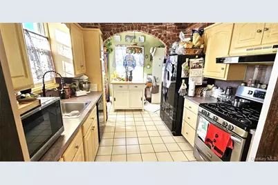 80 Dobson Avenue, Merrick, NY 11566 - Photo 11