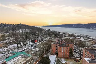 555 Broadway, Hastings on Hudson, NY 10706 - Photo 27