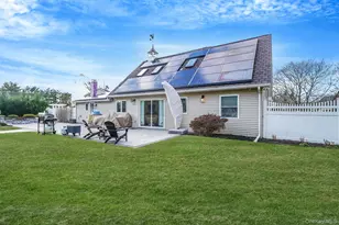 10 Pickwick Ct, Stony Brook, NY 11790 - Photo 3