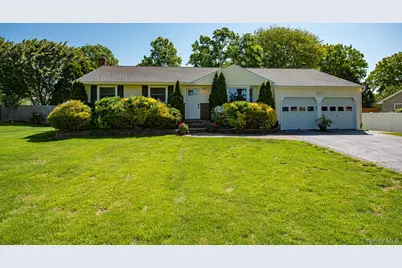 22 Eastover Drive, East Northport, NY 11731 - Photo 1
