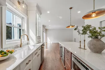 118 Fairway View Drive #118, Commack, NY 11725 - Photo 13