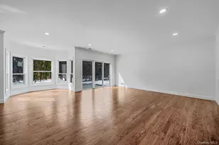 118 Fairway View Dr, Commack, NY 11725 - Photo 15