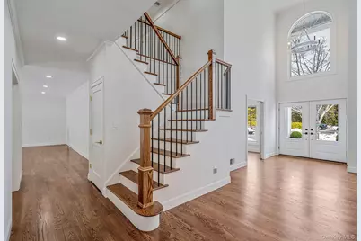 118 Fairway View Drive #118, Commack, NY 11725 - Photo 21