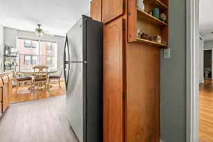 1015 Old Post Rd, Mamaroneck, NY 10543 - Photo 11