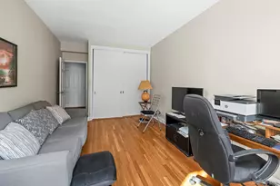 1015 Old Post Rd, Mamaroneck, NY 10543 - Photo 17