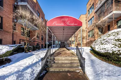 1015 Old Post Road #2H, Mamaroneck, NY 10543 - Photo 1