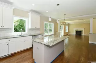 4 Lotto Ct, Lake Grove, NY 11755 - Photo 17