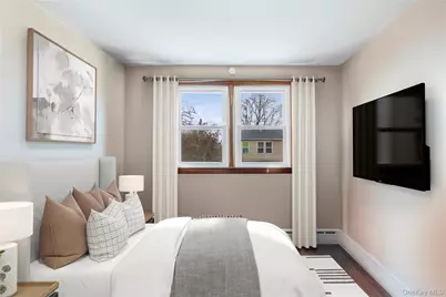 24 Ferndale Drive, Hicksville, NY 11801 - Photo 9