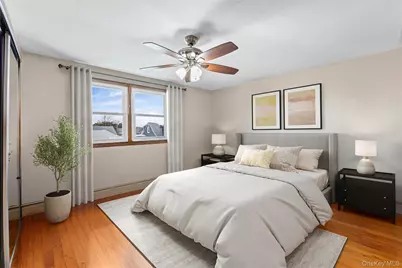 24 Ferndale Drive, Hicksville, NY 11801 - Photo 13