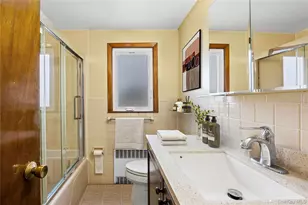 24 Ferndale Dr, Hicksville, NY 11801 - Photo 15