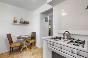 120 E Hartsdale Ave, Hartsdale, NY 10530 - Photo 17