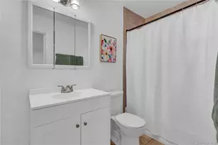 64 Eileen Ave, Plainview, NY 11803 - Photo 17