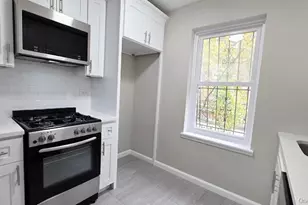 144-17 Grand Central Pkwy, Kew Gardens, NY 11435 - Photo 7