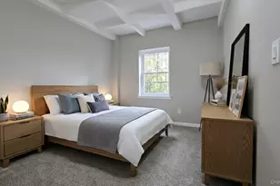 144-17 Grand Central Pkwy, Kew Gardens, NY 11435 - Photo 25