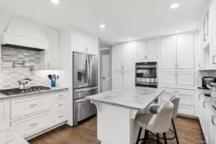 4 Paul Revere Ln, Centerport, NY 11721 - Photo 15