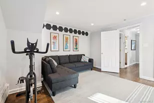 4 Paul Revere Ln, Centerport, NY 11721 - Photo 31