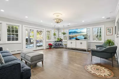 4 Paul Revere Lane, Centerport, NY 11721 - Photo 9