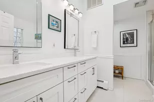 4 Paul Revere Ln, Centerport, NY 11721 - Photo 35