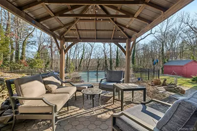 4 Paul Revere Lane, Centerport, NY 11721 - Photo 45