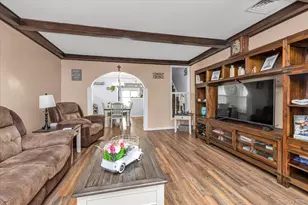 247-15 89th Ave, Bellerose, NY 11426 - Photo 3