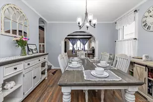 247-15 89th Ave, Bellerose, NY 11426 - Photo 5