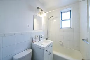 5639 Netherland Ave, Bronx, NY 10471 - Photo 7