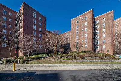 5639 Netherland Avenue #3F, Bronx, NY 10471 - Photo 19