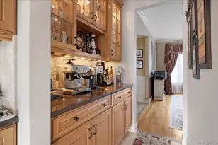 2 Pondside Ct, Mount Sinai, NY 11766 - Photo 13