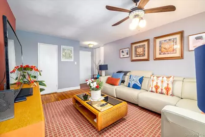 15115 84 Street #5D, Howard Beach, NY 11414 - Photo 3