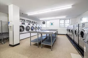 151-15 84th St, Howard Beach, NY 11414 - Photo 17