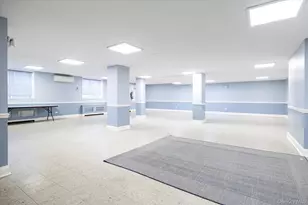 151-15 84th St, Howard Beach, NY 11414 - Photo 19