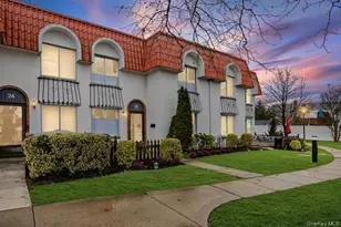 25 Alhambra Dr, Oceanside, NY 11572 - Photo 13