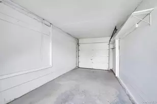 2127 Erma Dr, East Meadow, NY 11554 - Photo 23