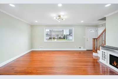 2127 Erma Drive, East Meadow, NY 11554 - Photo 7