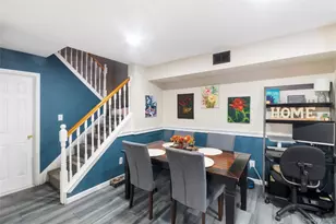 288 Feller Dr, Central Islip, NY 11722 - Photo 7