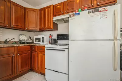 128 Merrick Avenue, Merrick, NY 11566 - Photo 25